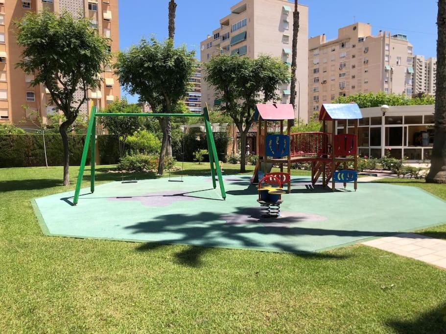 אליקאנטה Precioso Apartamento En Urbanizacion Junto Al Mar. מראה חיצוני תמונה