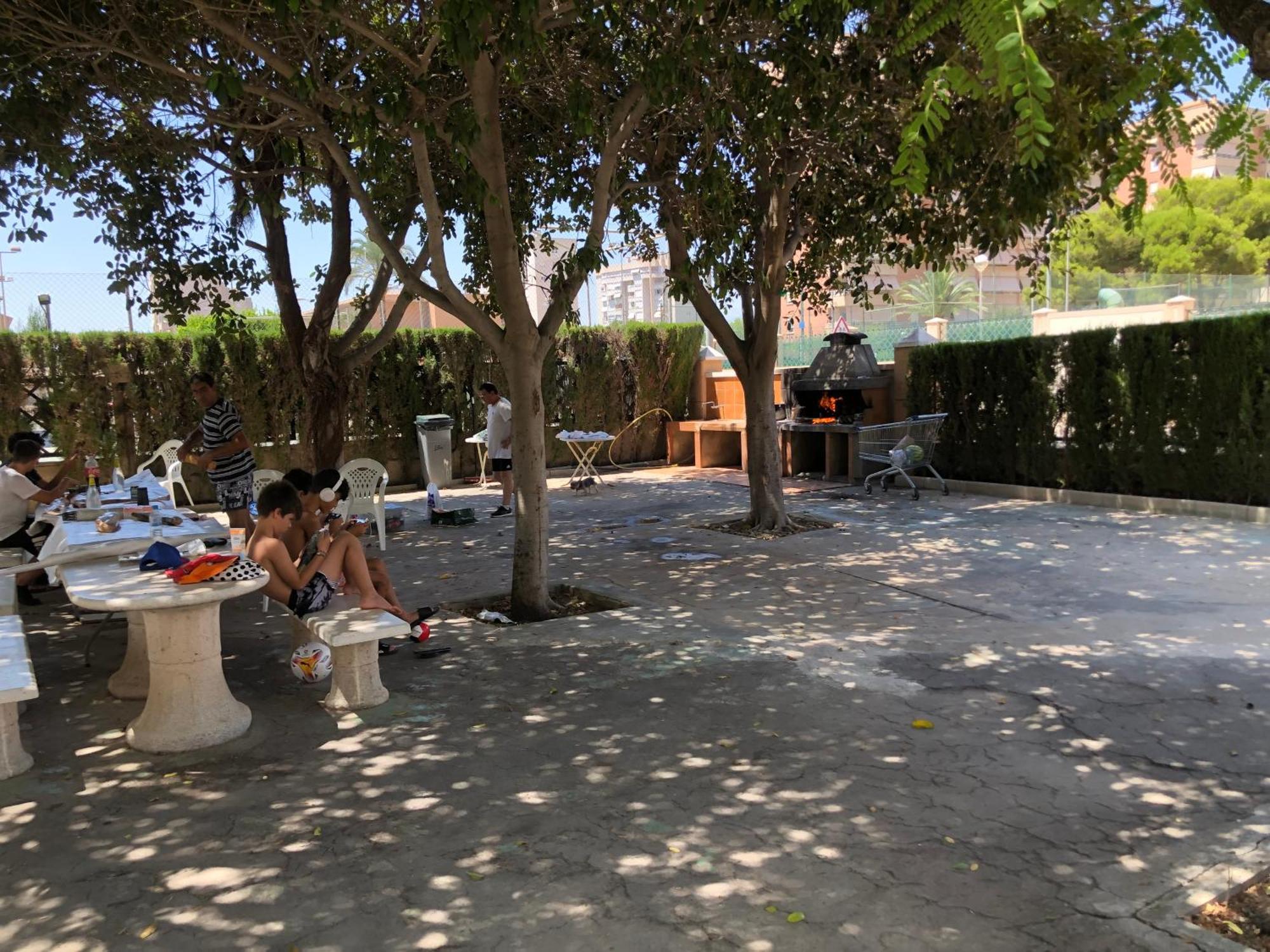 אליקאנטה Precioso Apartamento En Urbanizacion Junto Al Mar. מראה חיצוני תמונה